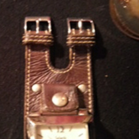 Groovy watch - Picture 3 of 4